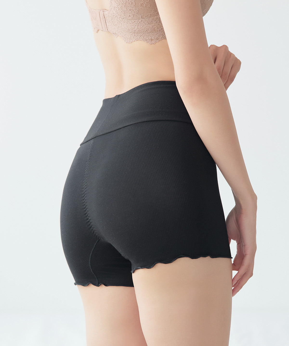 さらりハグパンツ
