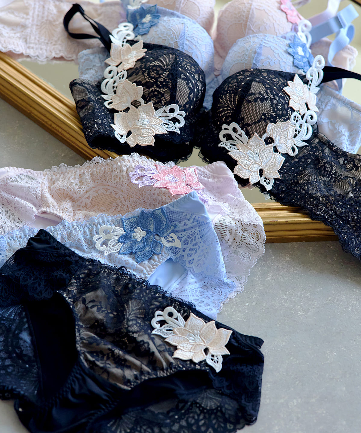 
                  
                    リフトアップ Diva セットショーツ
                  
                